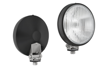 Phare halogène d'antibrouillard dans un boîtier métallique