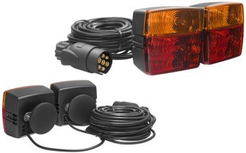 Jeu de feux arrière combinés à des aimants